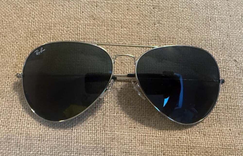 Ray-Ban Aviator Sunglasses Silver Frame